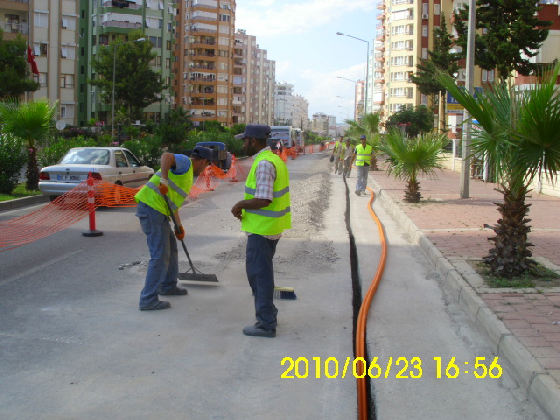 Istanbul Grand Airport — cable installation on airport apron
